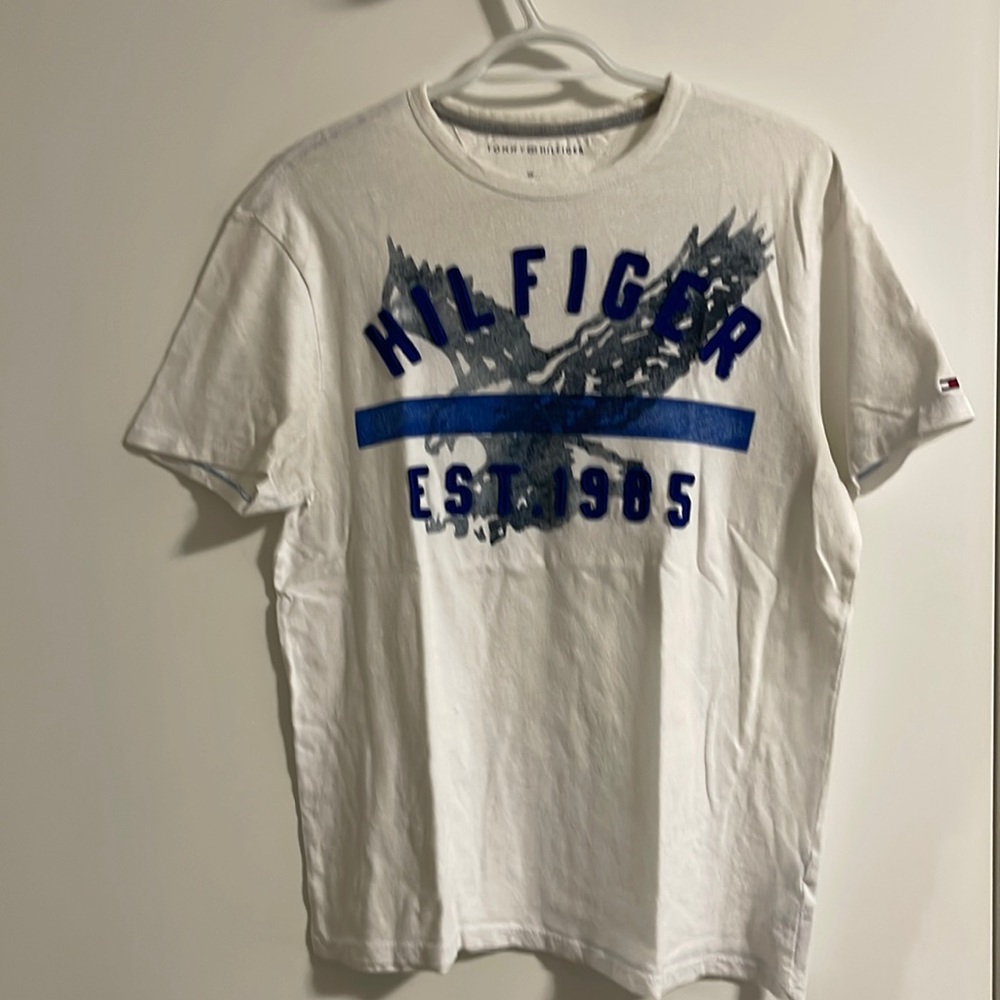 Tommy Tee shirt